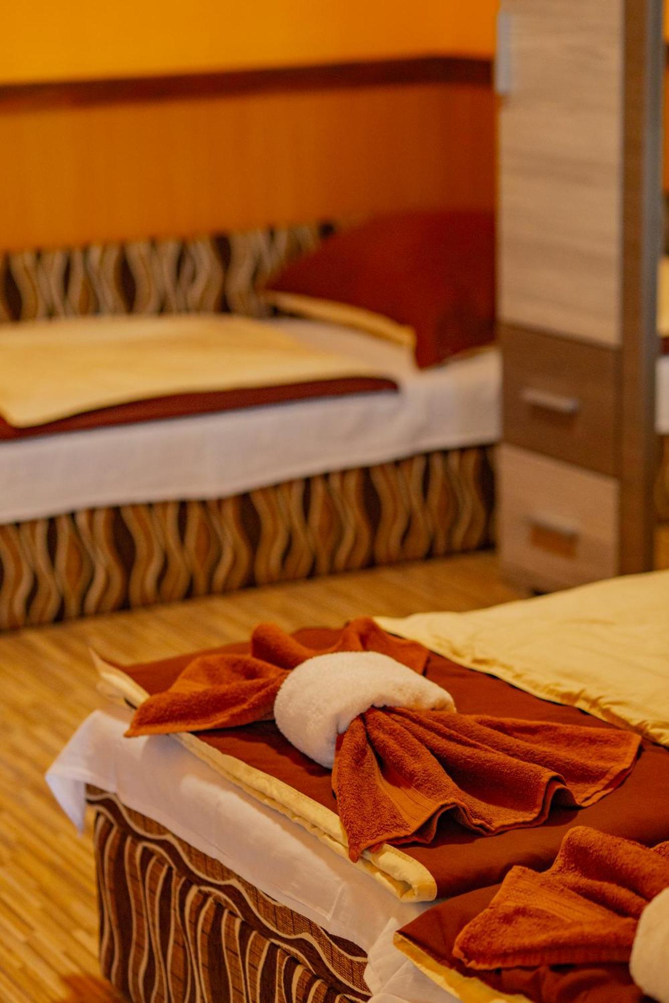 Aparthotel Vakacio Ueduelo Révfülöp Exteriér fotografie