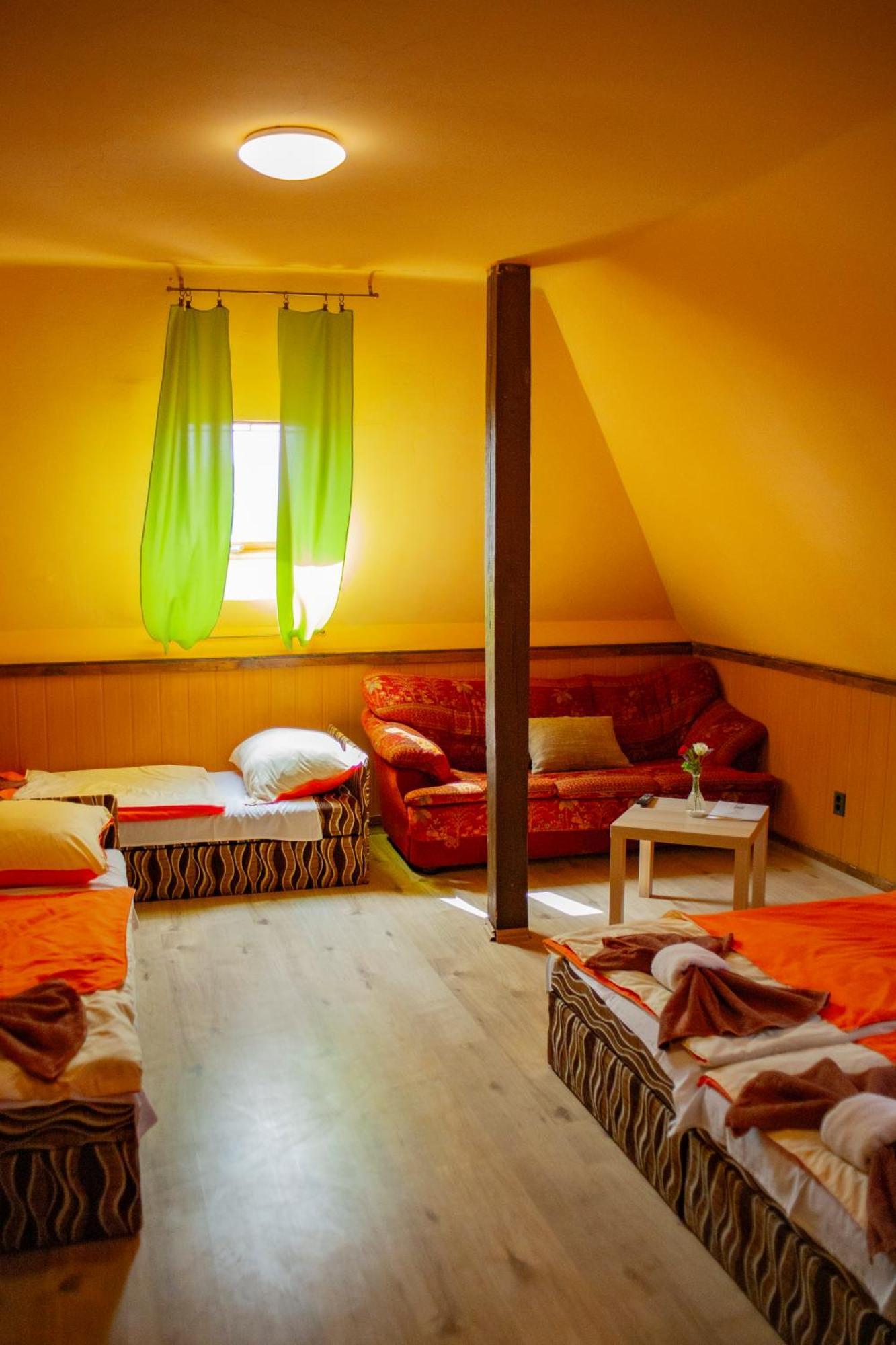 Aparthotel Vakacio Ueduelo Révfülöp Exteriér fotografie
