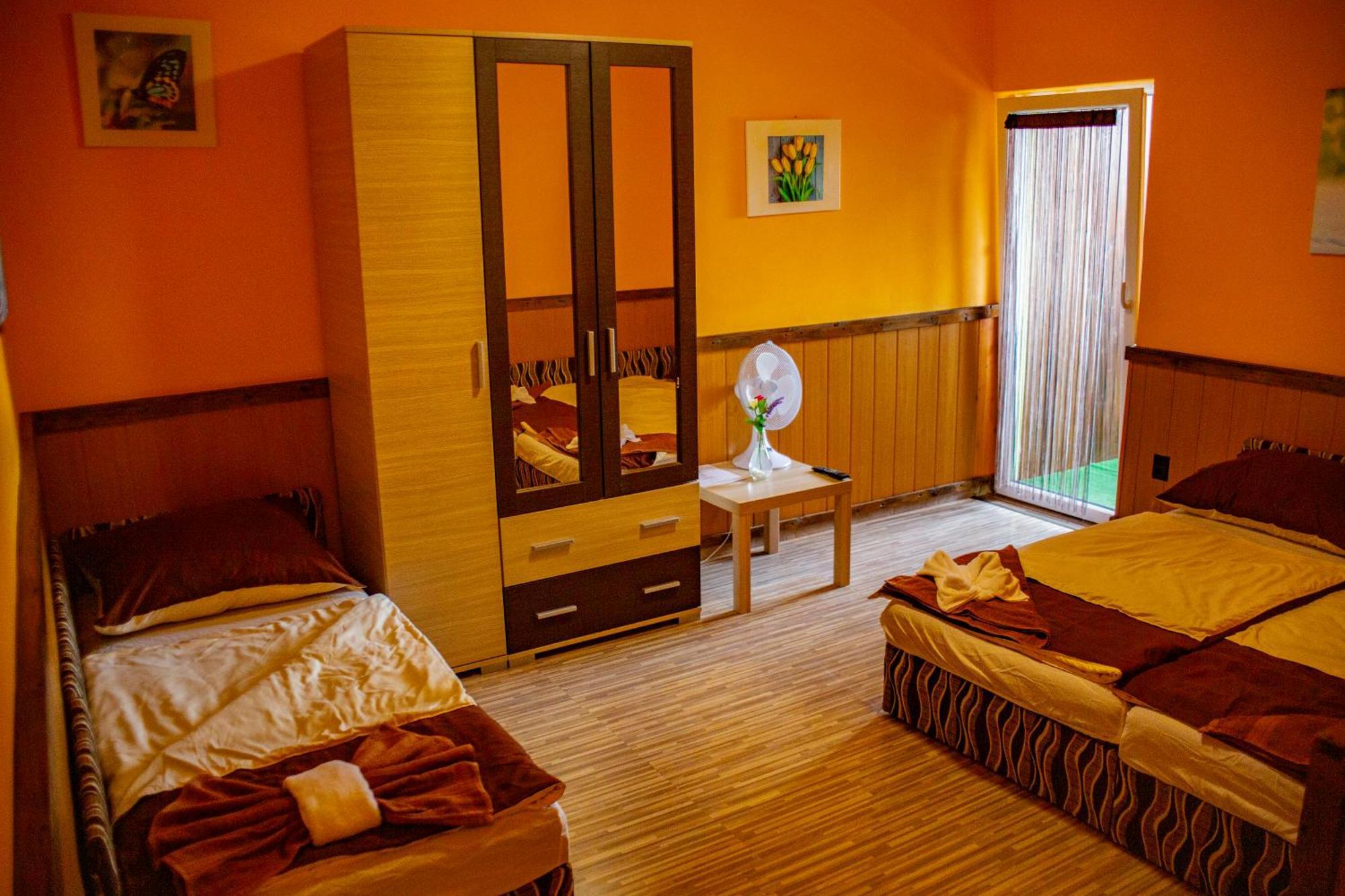 Aparthotel Vakacio Ueduelo Révfülöp Exteriér fotografie