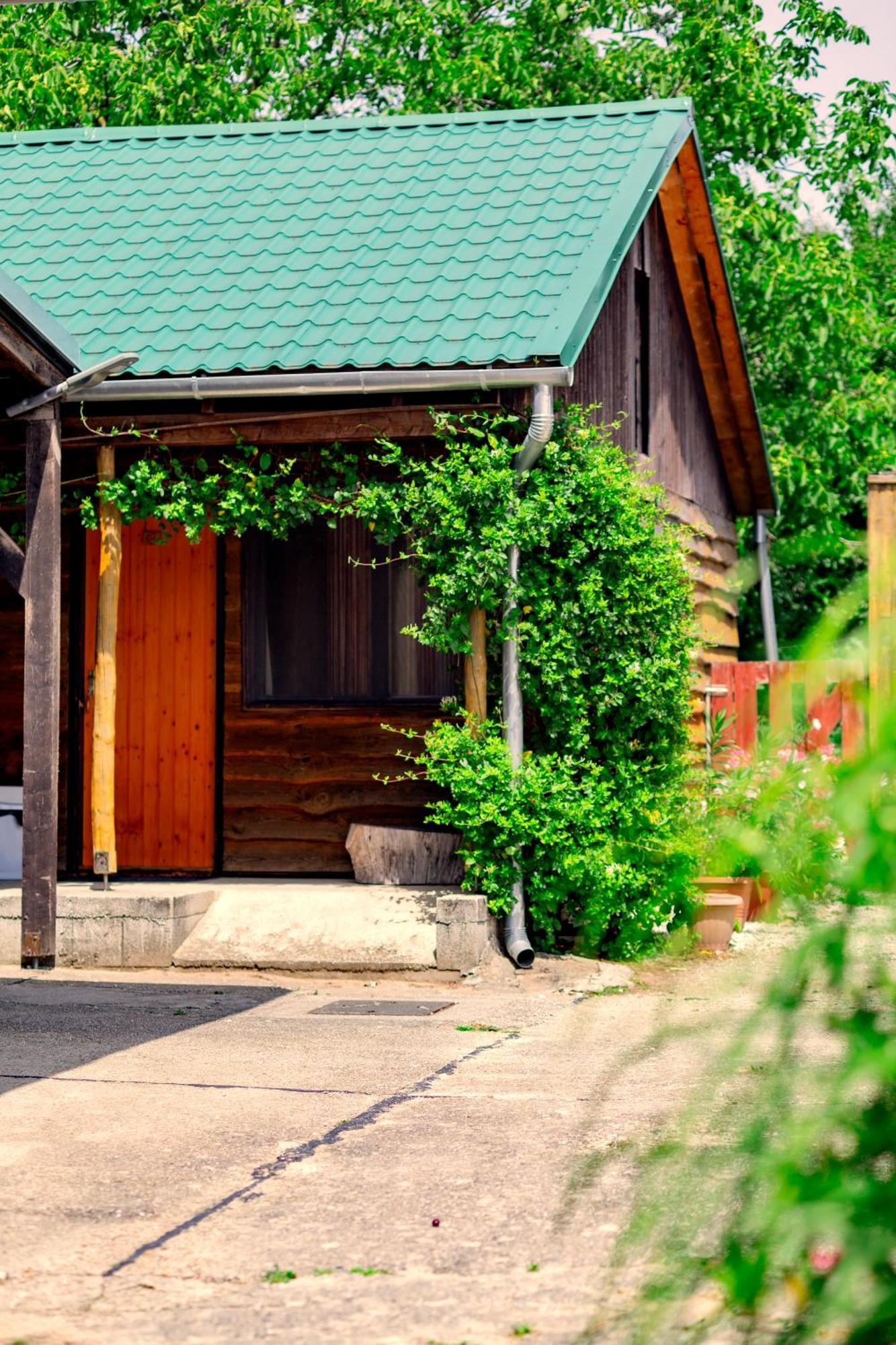 Aparthotel Vakacio Ueduelo Révfülöp Exteriér fotografie