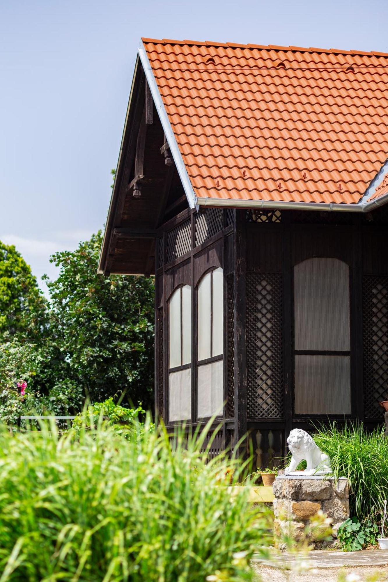 Aparthotel Vakacio Ueduelo Révfülöp Exteriér fotografie