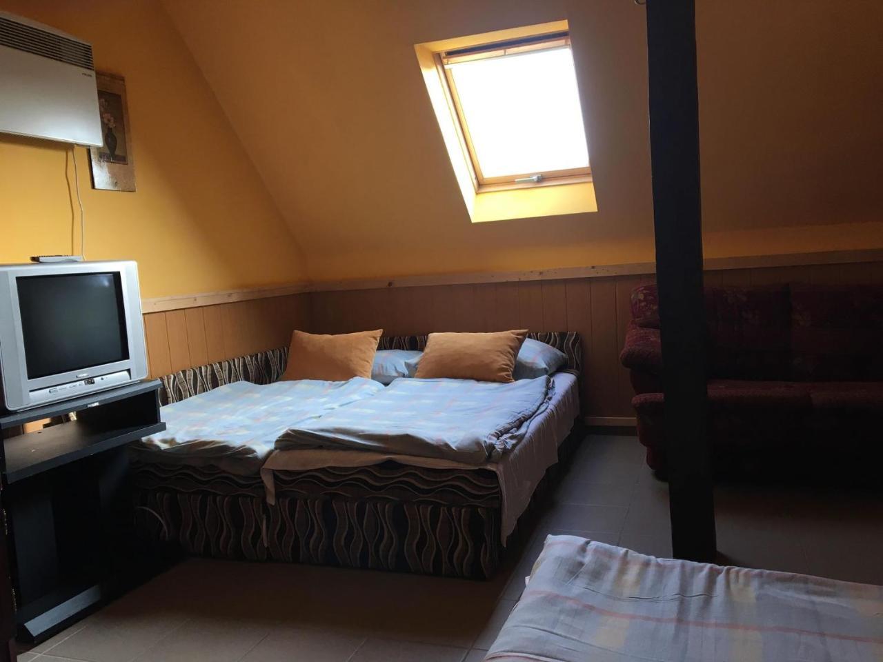 Aparthotel Vakacio Ueduelo Révfülöp Exteriér fotografie