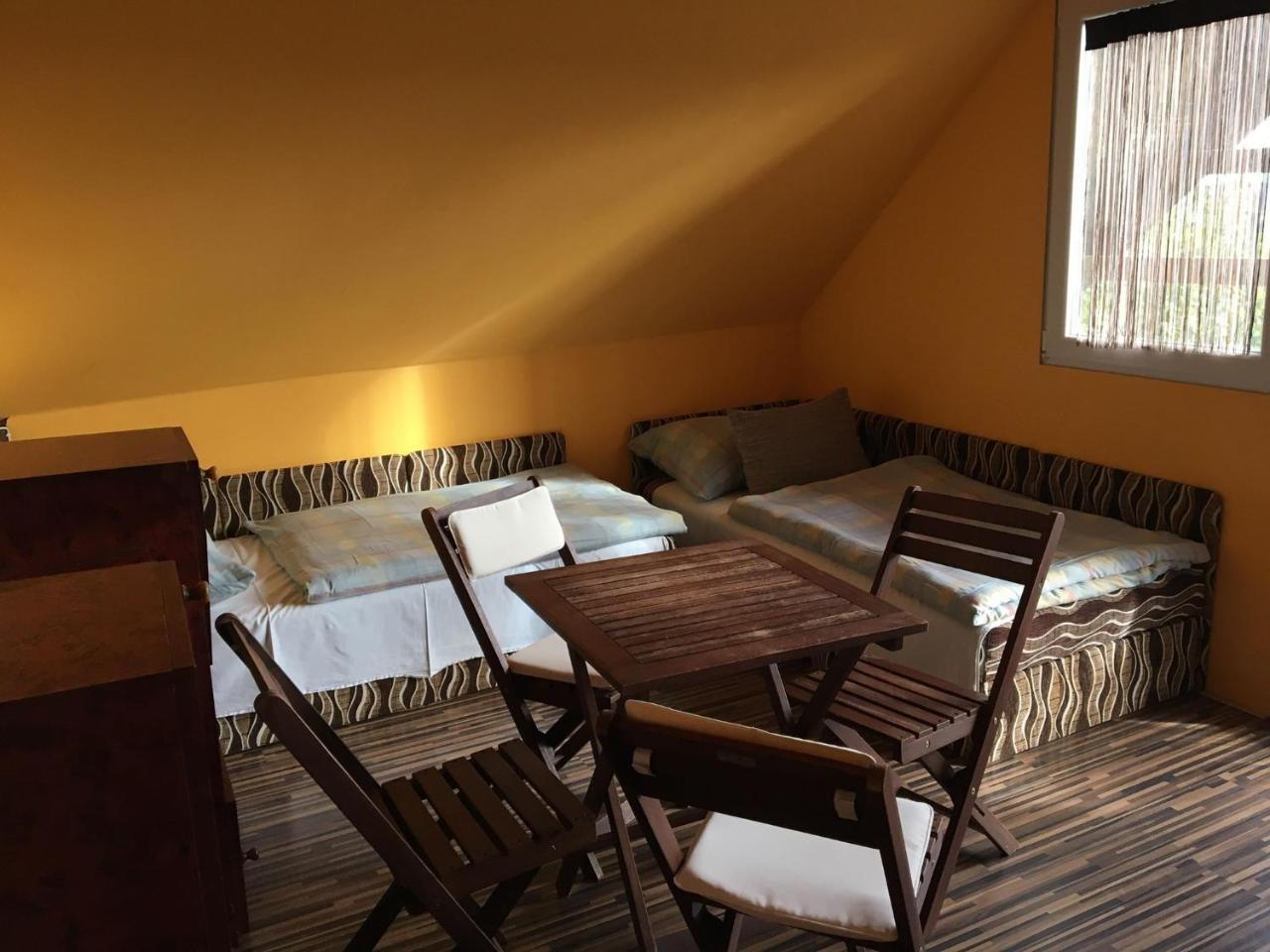 Aparthotel Vakacio Ueduelo Révfülöp Exteriér fotografie